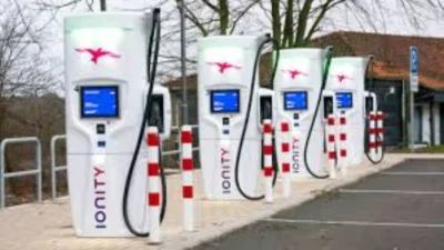 ladung or tankstelle or Rastplätzen